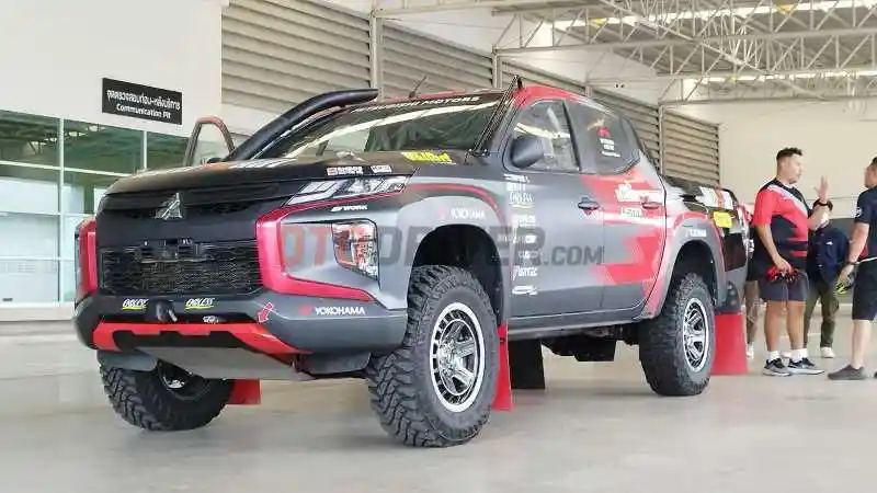 Foto - Intip Resep Kemenangan Mitsubishi Ralliart Triton AXCR 2022