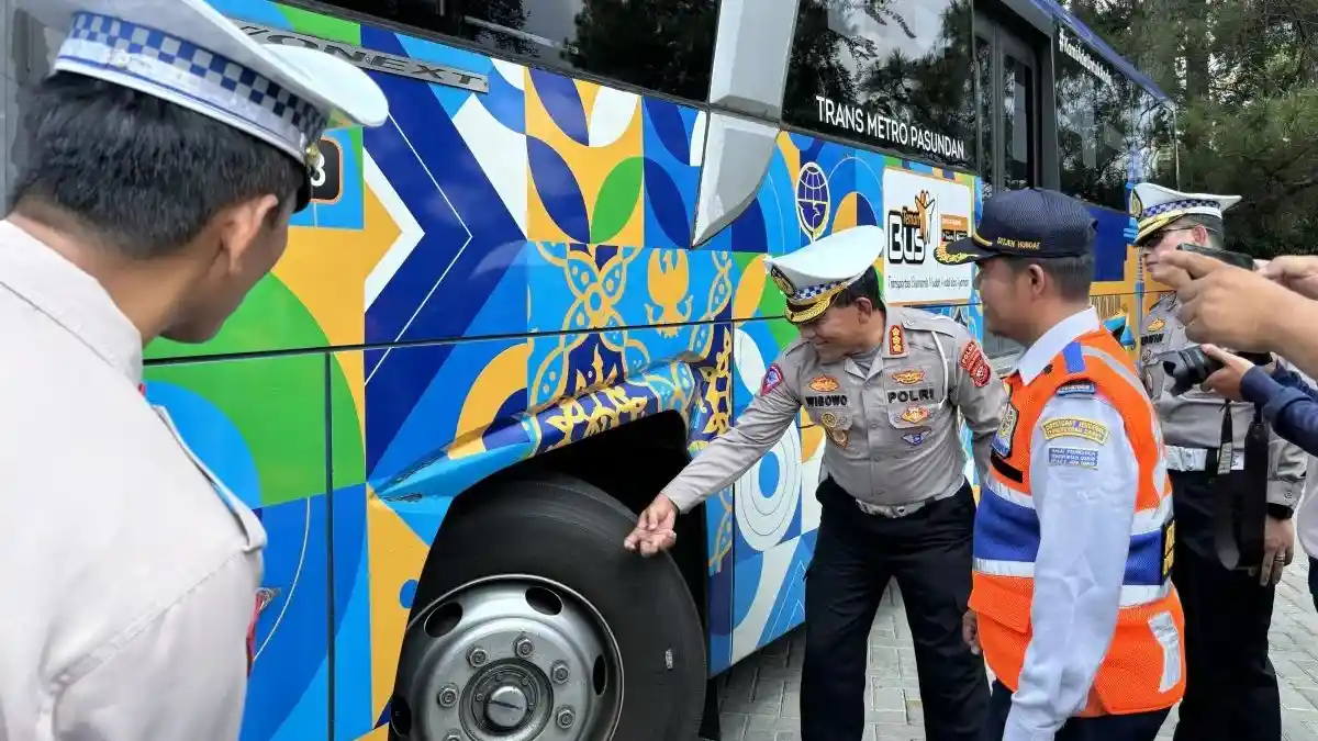 Berita - Ramp Check Bus Pariwisata Serentak Di Libur Idul Adha