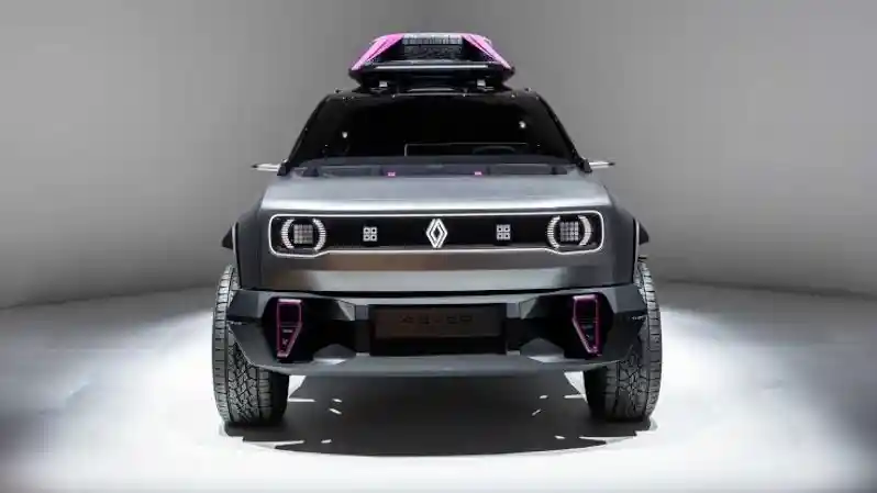 Foto - Renault Tawarkan Crossover Concept Canggih Bernama 4EVer