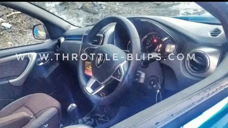 Foto - Bocoran Renault Duster Facelift Mulai Tersibak