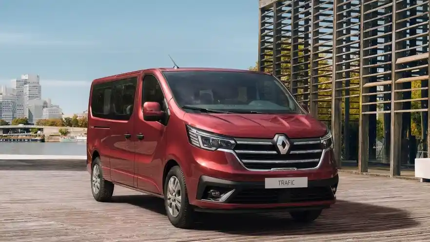Van - Setelah Enam Tahun, Renault Trafic Akhirnya Dapat Penyegaran