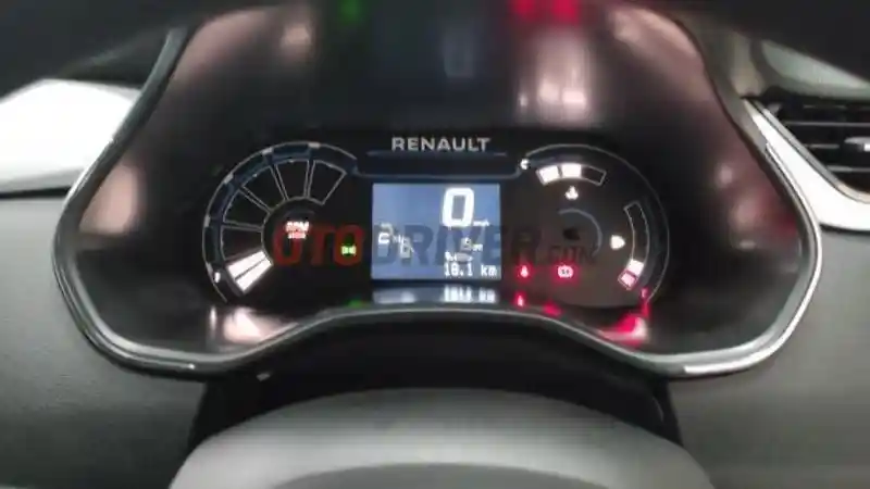 Foto - Instrument Cluster Digital, Pernah Hits Di Tahun 90-an Dan Sempat Punah