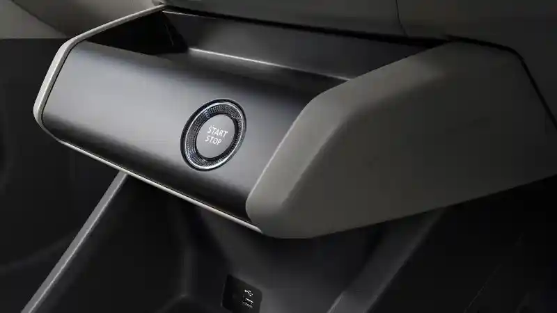 Foto - Termurah RP 102 Jutaan, Apa Saja Fitur Unggulan Renault Triber?