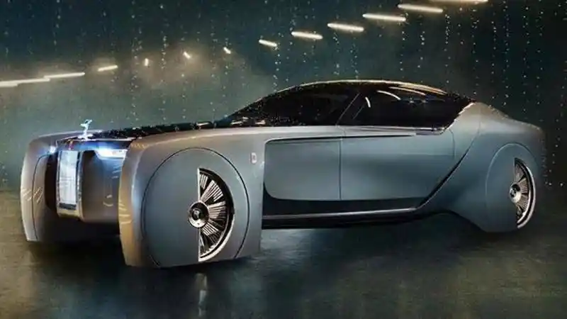 Foto - Perkenalkan Inilah Rolls-Royce Silent Shadow, Calon Mobil Listrik Kasta Tertinggi