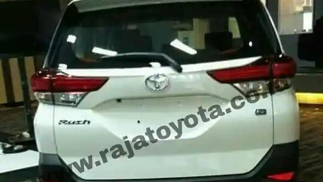 Foto - Wujud Toyota Rush Generasi terbaru Bocor!