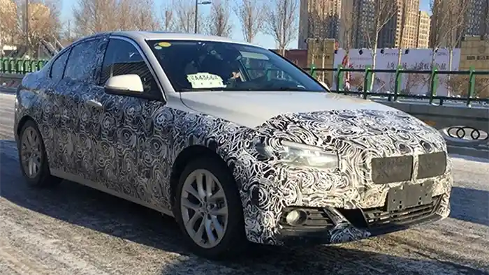 Berita - BMW Seri-1 Sedan Terlihat Sedang DItes Di Cina