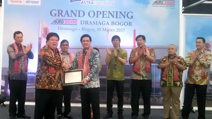 Berita - Toyota Auto2000 Dramaga Resmi Dibuka, Jadi Dealer Toyota Ke-298 Di Indonesia