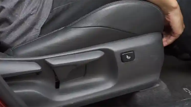 Foto - FIRST DRIVE: Toyota C-HR AT 2018