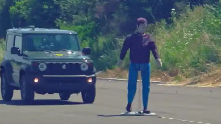 Foto - Kenapa Hasil Uji Tabrak Suzuki Jimny Buruk?