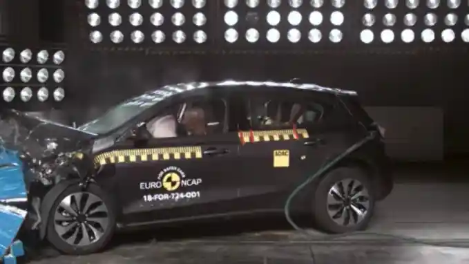Crash Test - VIDEO: Crash Test Ford Focus 2019 (Euro NCAP)