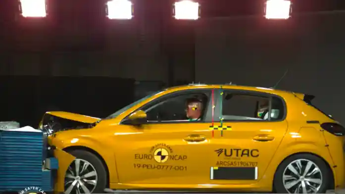Crash Test - VIDEO: Crash Test Peugeot 208 2019 (Euro NCAP)