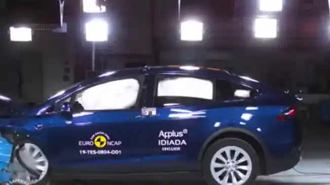 Foto - VIDEO: Crash Test Tesla Model X (Euro NCAP)