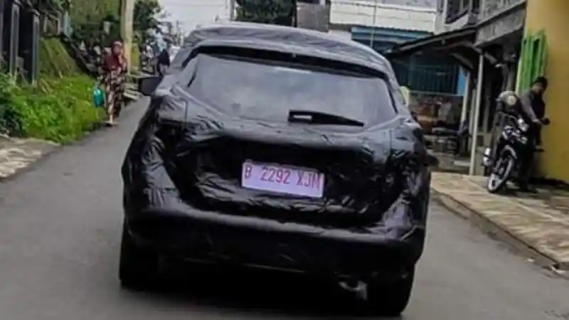 Berita - SPY SHOT: Nissan Kicks Sudah di Indonesia?