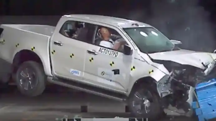 Foto - VIDEO: Crash Test Isuzu D-Max 2020 (ASEAN NCAP)