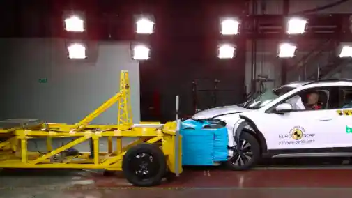 Crash Test - VIDEO: Crash Test Volkswagen Taigo (Euro NCAP)