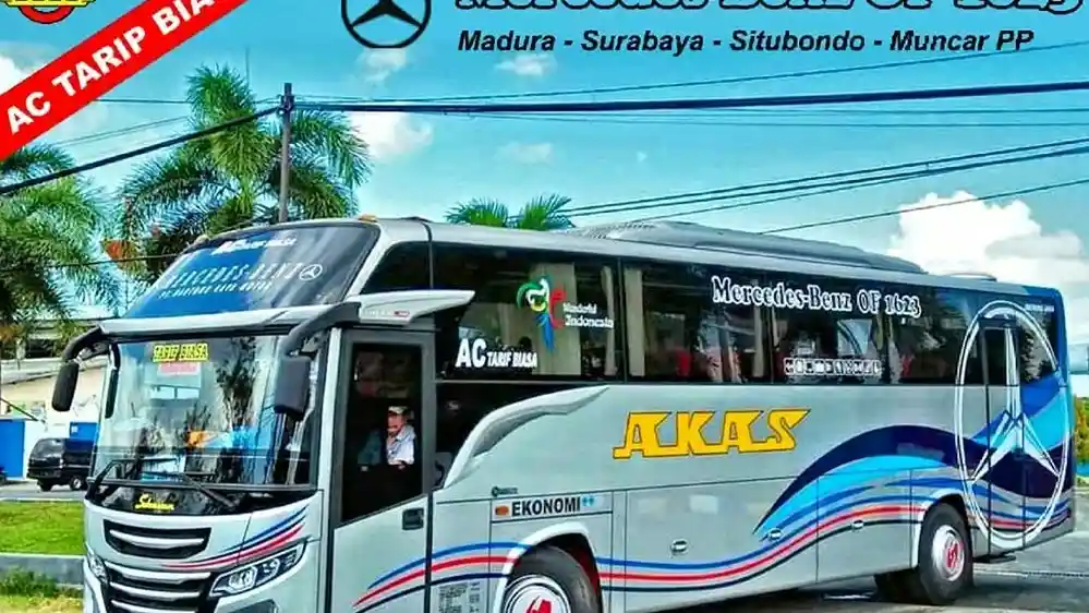 Bus - Bus AKAS Remajakan Armada, Kini Andalkan Mercedes-Benz OF 1623