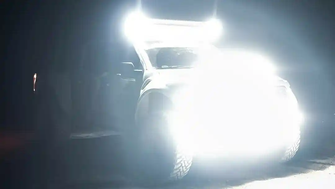 Foto - Pikap Ford Raptor Milik Ken Block, Lampunya Banyak Banget!