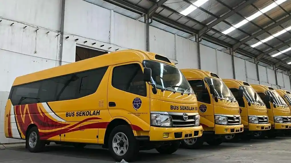Van - Puluhan Bus Sekolah Baru Siap Hadir di Indonesia