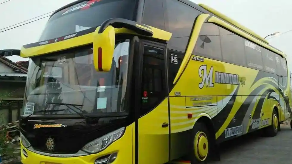 Bus - PO Dewantara Ayu, Pemain Baru di Lintas Barat Pantura Jawa Tengah
