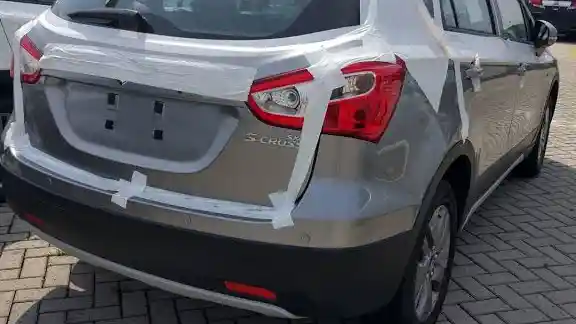 Berita - Suzuki S-Cross Sudah Hadir di Indonesia, Ini Penampakannya