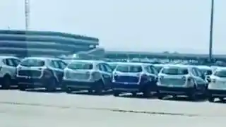 Foto - Suzuki S-Cross Sudah Hadir di Indonesia, Ini Penampakannya