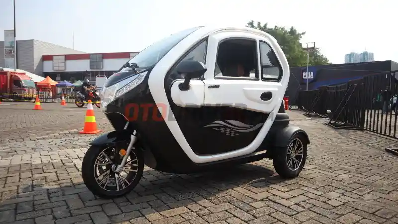 Foto - FIRST DRIVE: Selis New Balis 