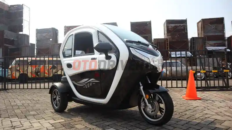 Foto - FIRST DRIVE: Selis New Balis 