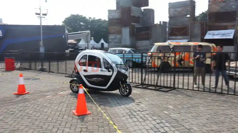 Foto - FIRST DRIVE: Selis New Balis 