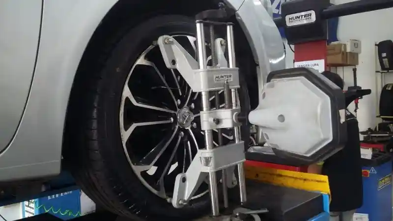 Foto - Catat! Komponen Wajib Diwaspadai Ketika Mobil Berusia 5 Tahun