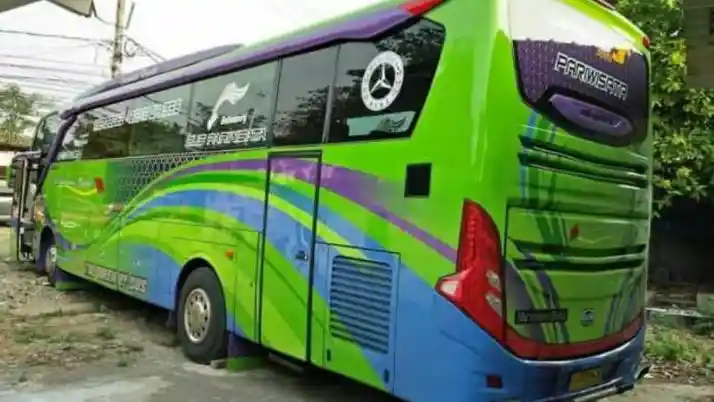 Berita - Sopir dan Kondektur Perempuan Juga Menjadi Korban Kecelakaan Bus Di Subang