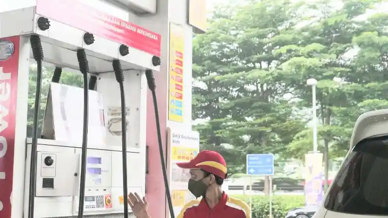 Berita - Sama Seperti Merek BBM Lainnya, Shell Juga Turun Harga!