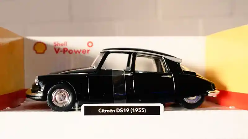 Berita - Isi Bahan Bakar Dengan Shell V-Power dan Miliki Mobil Miniatur Bburago!