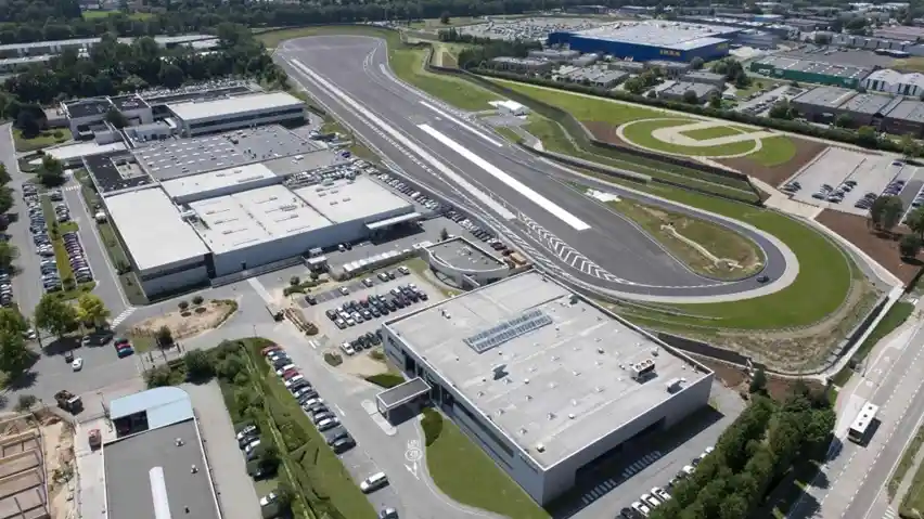 Berita - Toyota Bangun Sirkuit Replika Nurburgring 