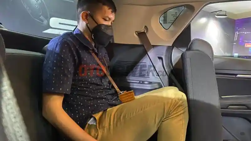 Foto - Resmi Diluncurkan, Inilah Perbedaan Kia Sonet 7 Seater Dengan 5 Seater 