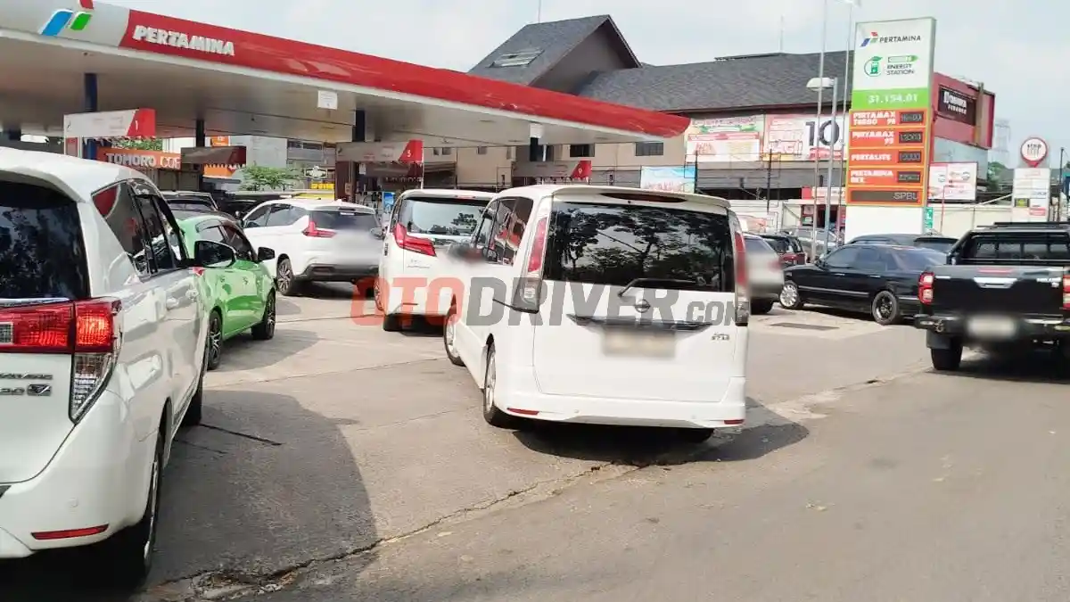 Berita - Pertamina Masih Evaluasi Penyesuaian Harga Pertamax