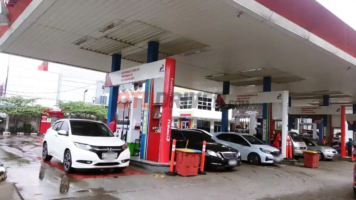 Berita - Harga BBM Per 1 November, Ada Yang Naik Dan Turun