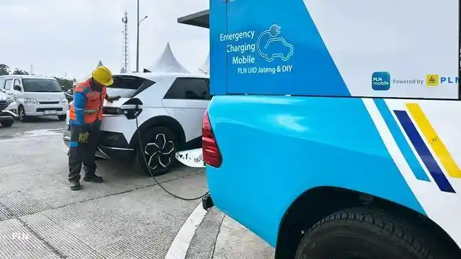 Foto - PLN: Diperkirakan Ada 31.200 EV Di Jalur Mudik 2025