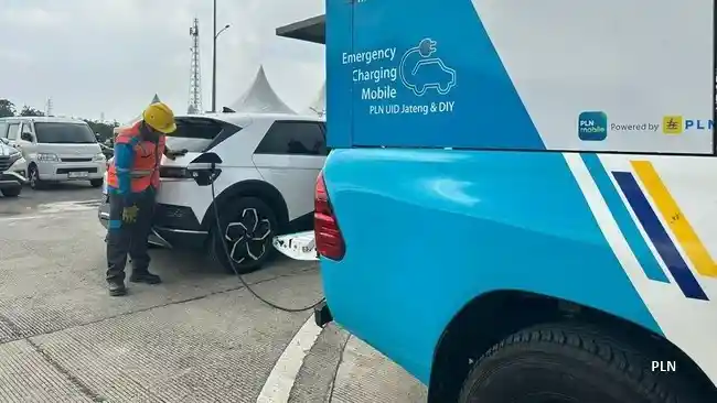 Foto - Mudik Ke Sumatera Dengan Mobil Listrik Lebih Aman, Ada Tambahan 106 SPKLU