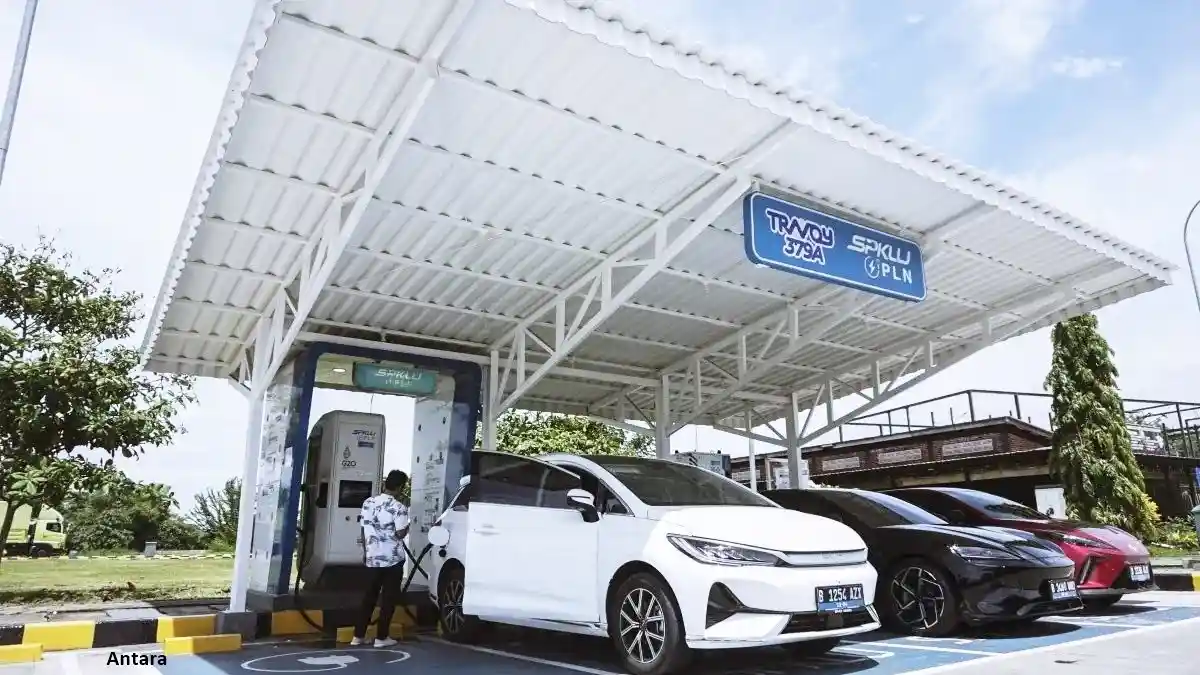 Berita - Pemudik Dengan Mobil Listrik Wajib Catat! Lokasi SPKLU Di Tol Transjawa Jawa