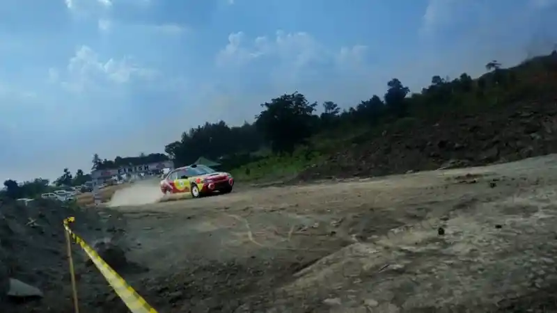 Foto - Stage Park Sentul, Oase Baru Dunia Motorsport Indonesia 