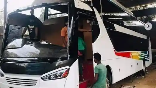 Foto - Kini Giliran Suite Class Ditiru Bangladesh, Mirip Hingga Livery