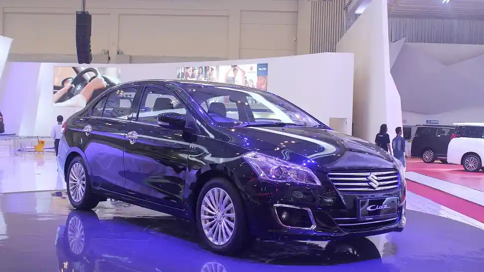 Berita - GIIAS 2015: Detail Suzuki Ciaz, Penantang Baru Di Kelas Small Sedan