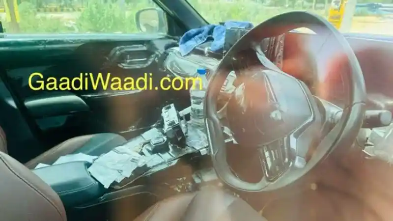 Foto - SPY SHOT: Mobil Listrik Suzuki Berkeliaran Lagi Di India