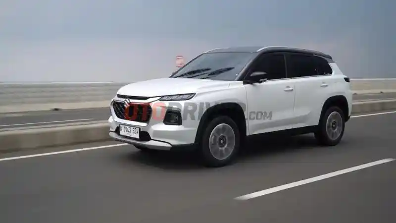 Foto - Suzuki Pastikan Suku Cadang Grand Vitara Aman