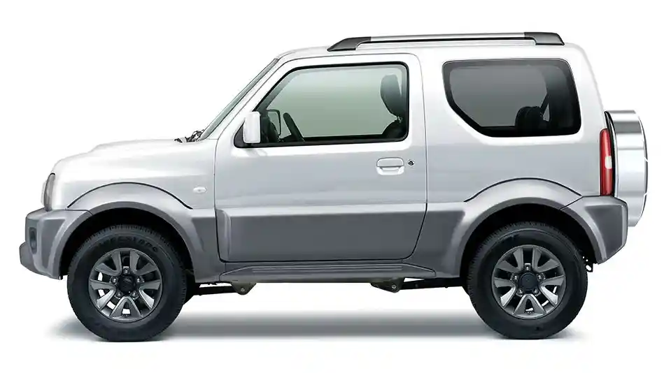 Foto - Suzuki Jimny 4WD Meluncur di Inggris, Menyalip Indonesia