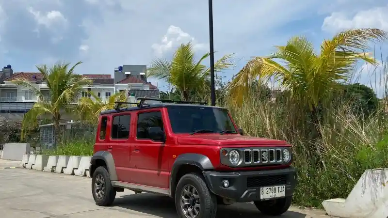 Foto - Mudik In Style 2024, Suzuki Jimny 5 Door, Sang SUV 4x4 Ikonik