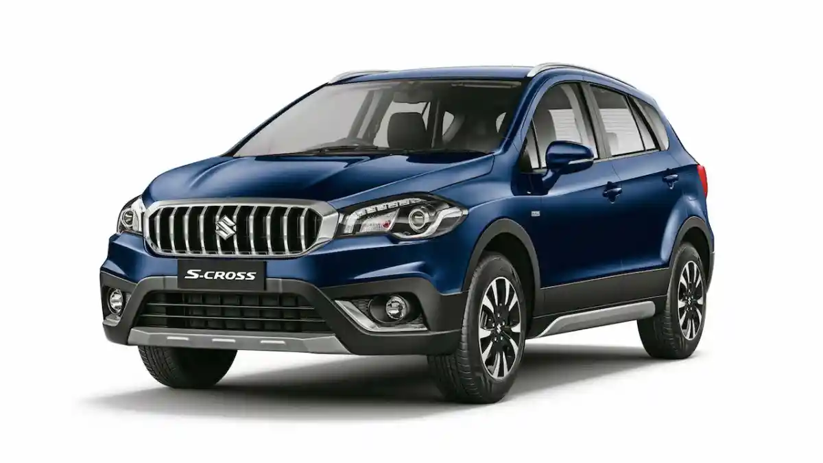Foto - Suzuki SX4 S-Cross Bertemu Toyota Yaris Heykers, Pilih Mana? 
