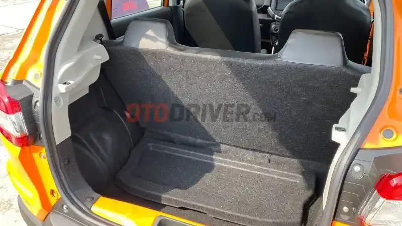 Foto - Komparasi Volume Bagasi Daihatsu Ayla vs Honda Brio vs Suzuki S-Presso