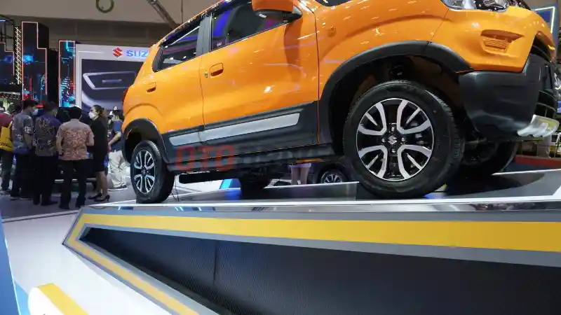 Foto - Keunggulan Suzuki S-Presso Dibandingkan Pesaing