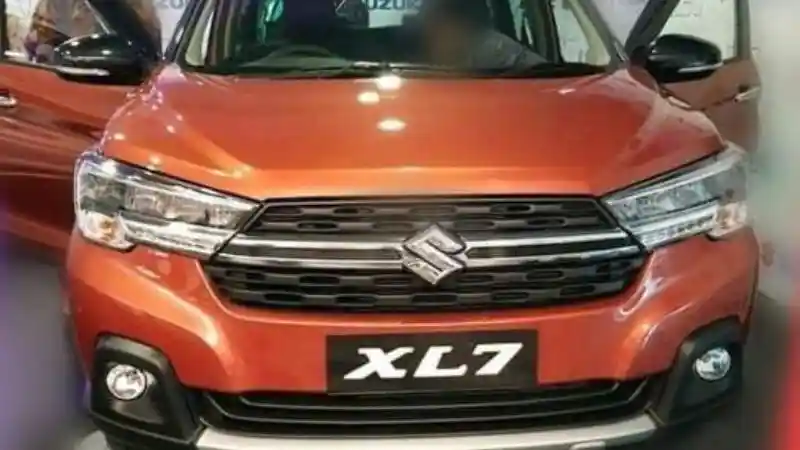 Berita - Bocor! Penampakan Suzuki XL7